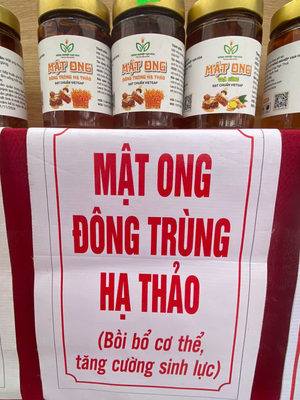 Mật ong đông trùng hạ thảo – Hũ thuỷ tinh 400ml