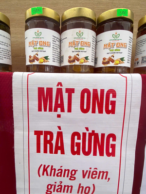 Mật ong trà gừng – Hũ thủy tinh 400ml